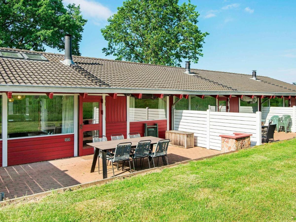 6 Person Holiday Home In Aabenraa Zimmer foto