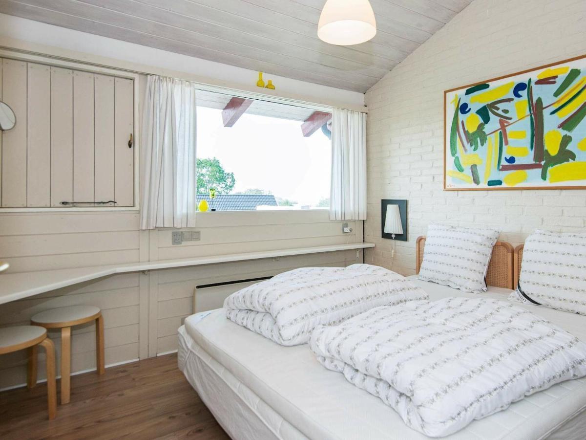 6 Person Holiday Home In Aabenraa Zimmer foto